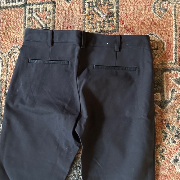 Club Monaco pants with leather detail - Picture 5 of 6